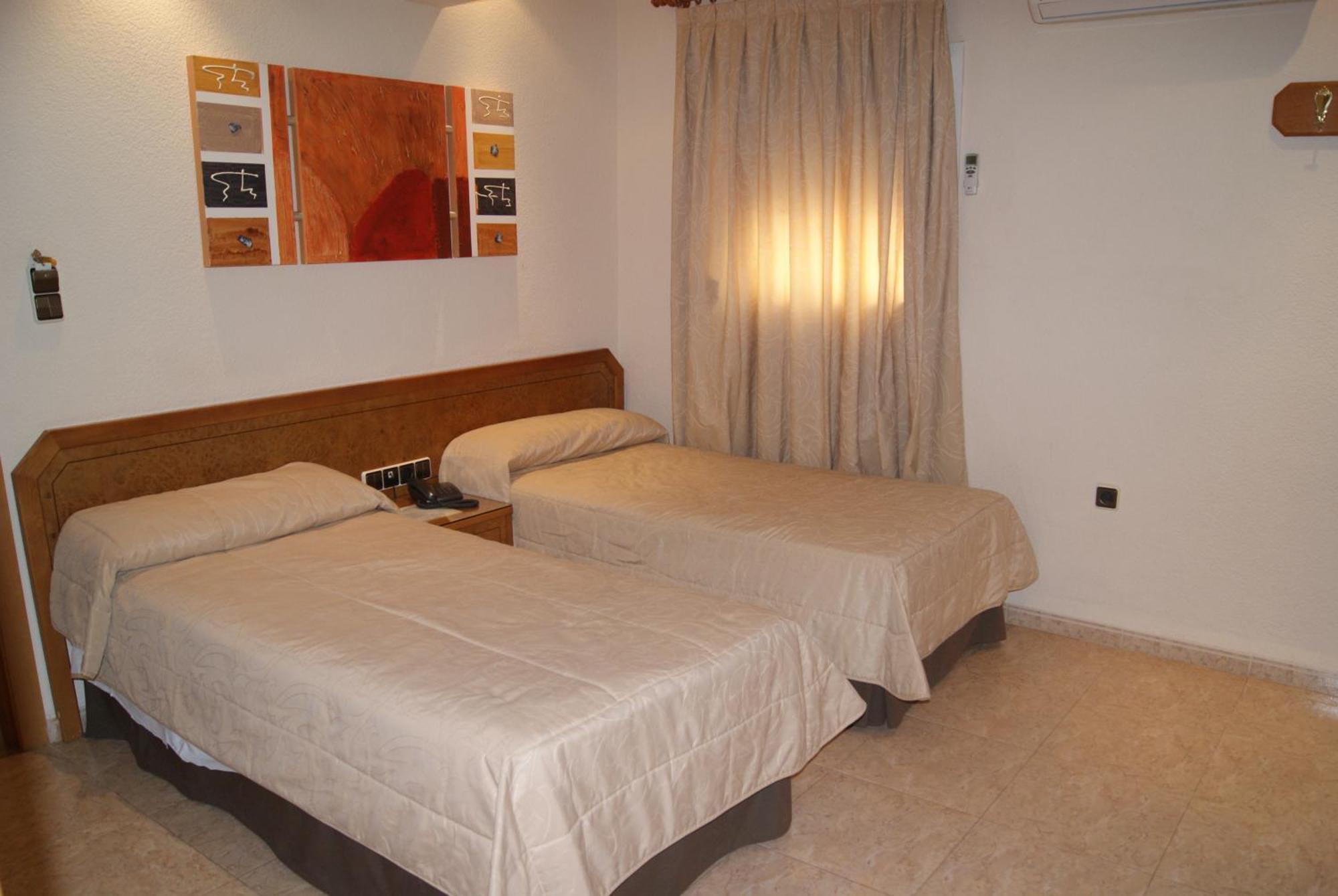 Hostal Moreno Silla Exteriér fotografie