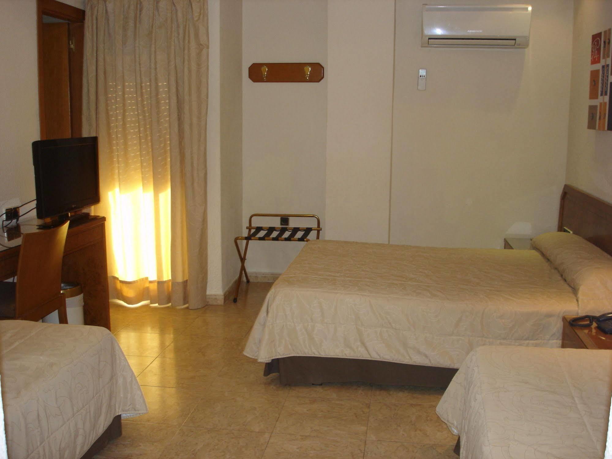 Hostal Moreno Silla Exteriér fotografie